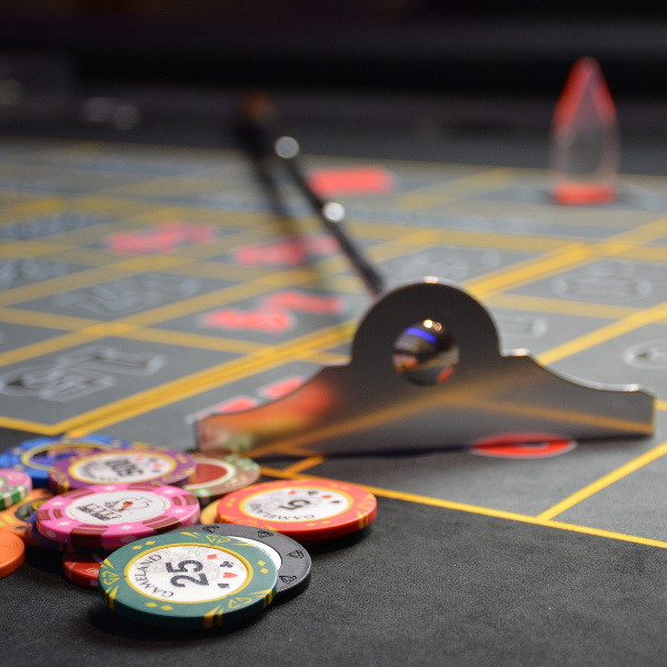 casino-chips-table
